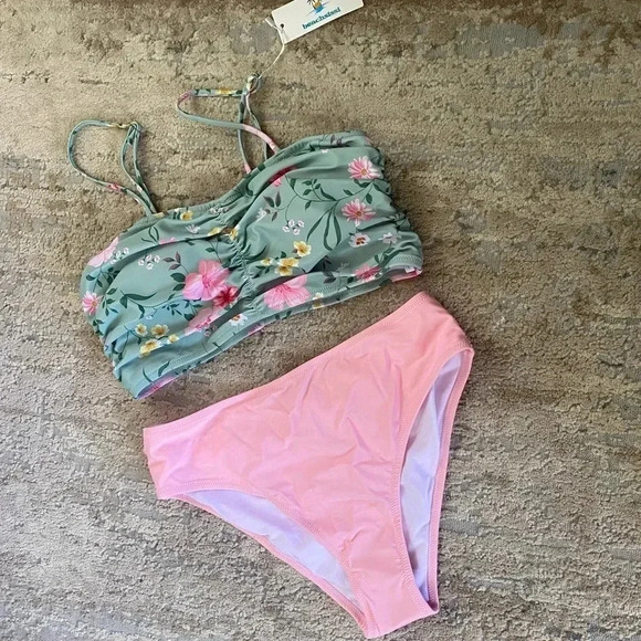 Beachsissi NWT Floral Print Chest Folds Matching Bikini Set Pink Green: L - Picture 1 of 8